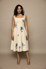 The blue palm ivory