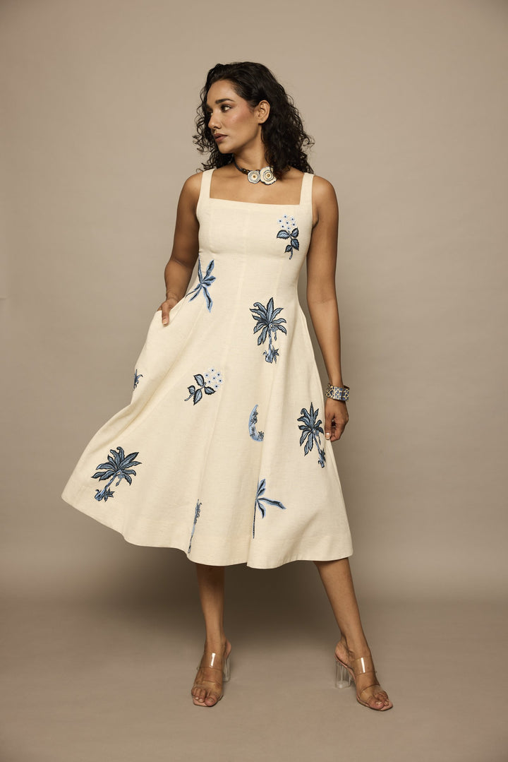 The blue palm ivory